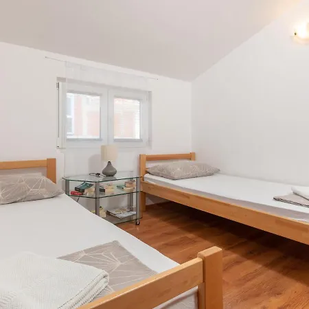 Siesta Apartment Trogir